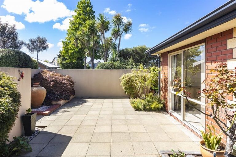 Photo of property in 2 Saracen Avenue, Northwood, Christchurch, 8051