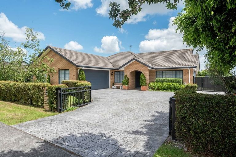 Photo of property in 201 Kilkenny Drive, East Tamaki Heights, Auckland, 2016