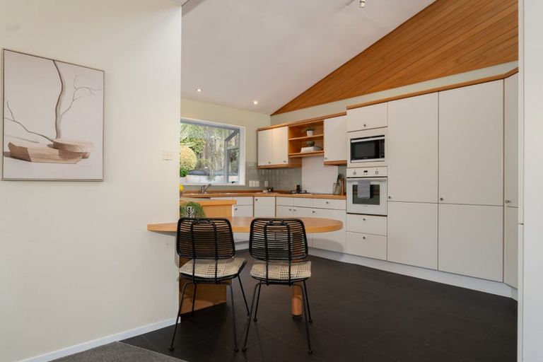 Photo of property in 3 Waterford Drive, Churton Park, Wellington, 6037