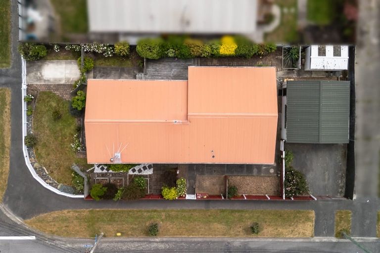 Photo of property in 337 Pine Avenue, South New Brighton, Christchurch, 8062