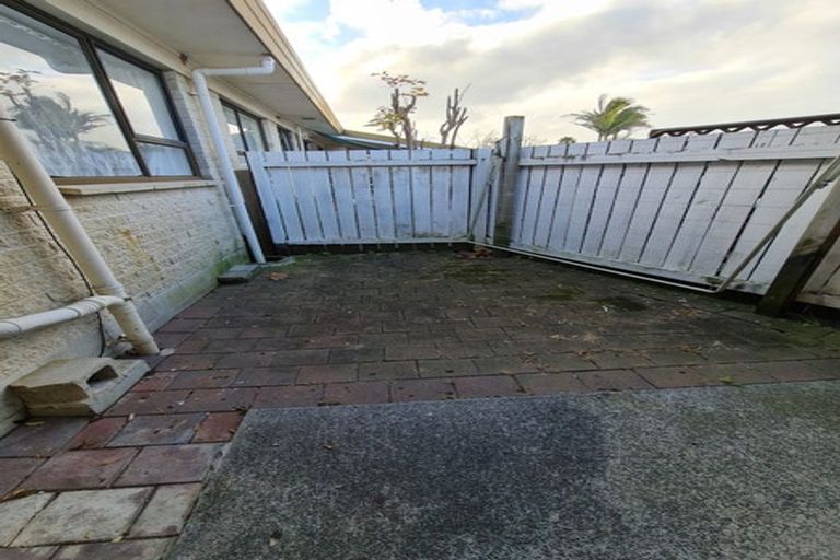 Photo of property in 1/53 Priestley Drive, Bucklands Beach, Auckland, 2014