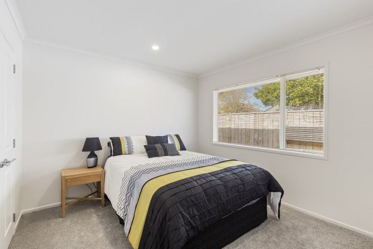 Photo of property in 112b Govett Avenue, Frankleigh Park, New Plymouth, 4310
