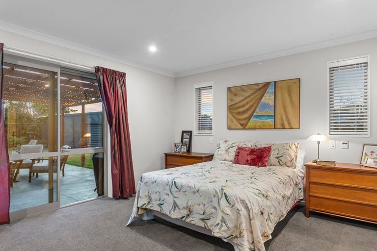 Photo of property in 217 Mairehau Road, Burwood, Christchurch, 8083