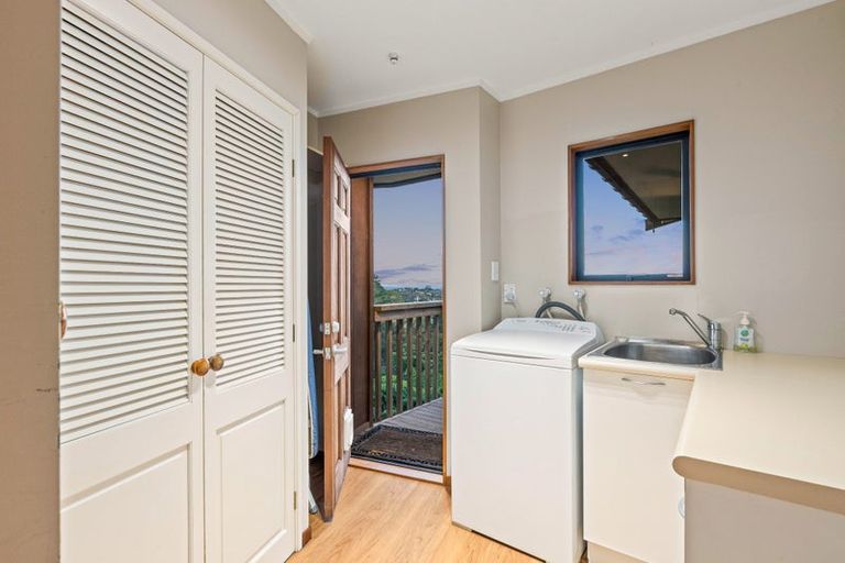 Photo of property in 45 Pinetone Road, Kumeu, 0892