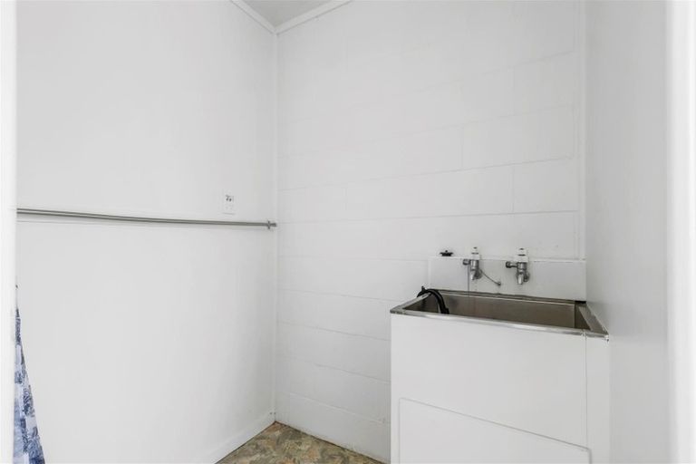 Photo of property in 17u1 Stanley Street, Claudelands, Hamilton, 3214