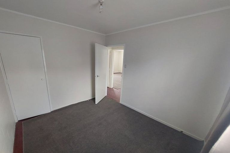 Photo of property in 2/90 Kenderdine Road, Papatoetoe, Auckland, 2025