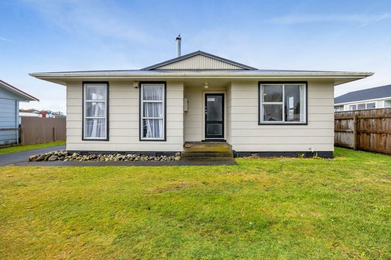 Photo of property in 146 Portia Street, Stratford, 4332