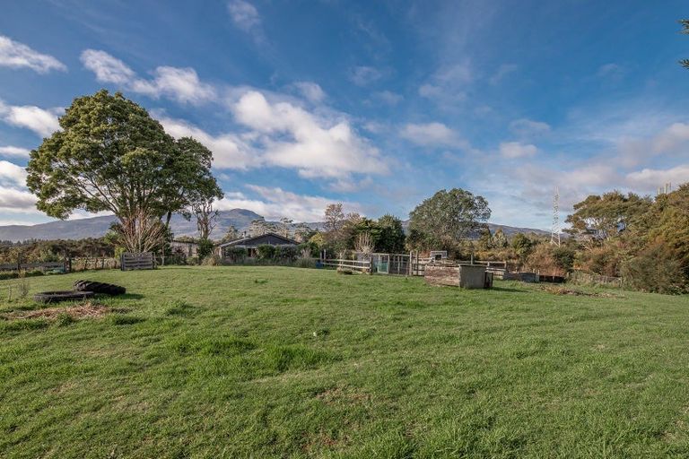 Photo of property in 57 Caledonian Road, Westport, 7892