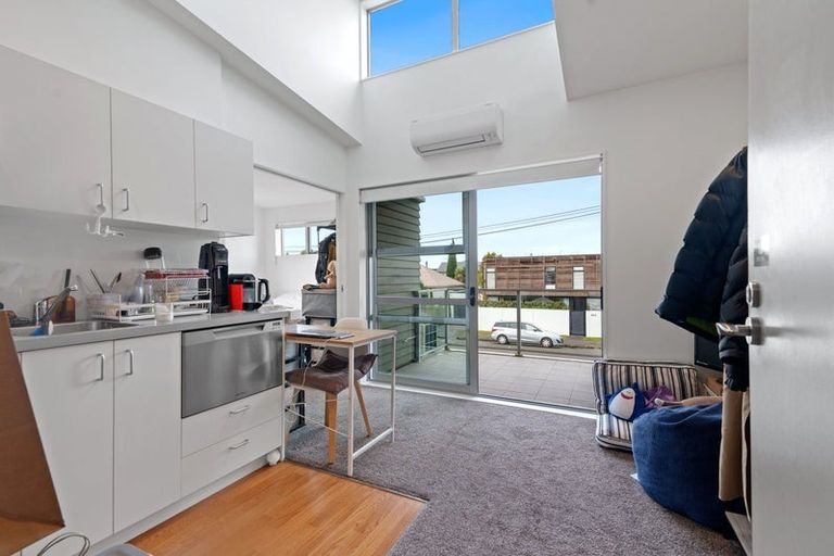 Photo of property in A9/101 Caledonian Road, St Albans, Christchurch, 8014