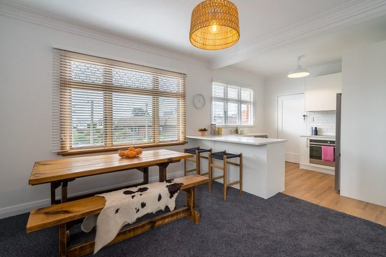 Photo of property in 139 Forbury Road, Saint Clair, Dunedin, 9012