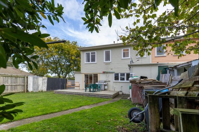 Photo of property in 4 Renfrew Place, Highbury, Palmerston North, 4412