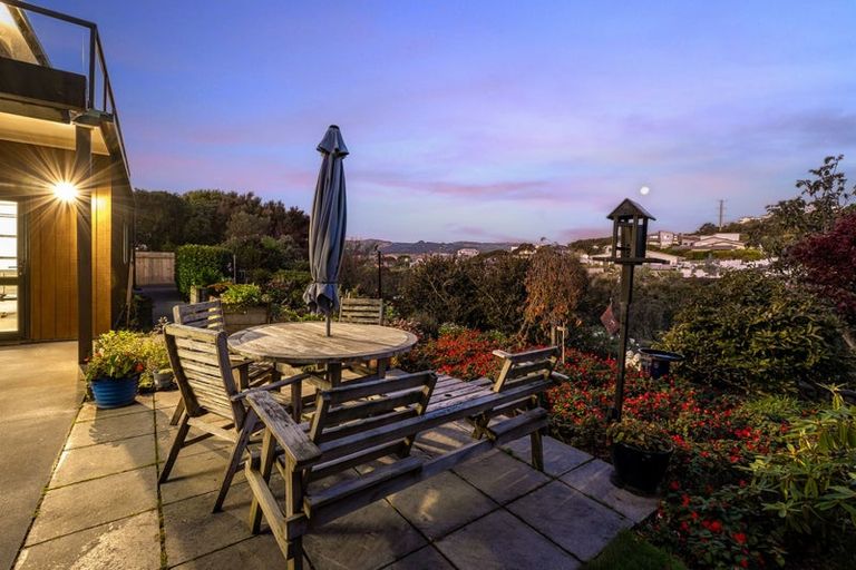 Photo of property in 57 Navigation Drive, Whitby, Porirua, 5024