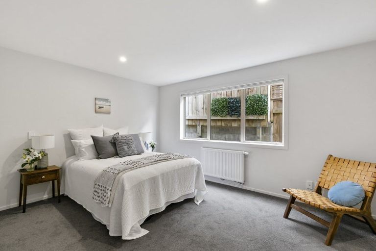 Photo of property in 86a Thurleigh Grove, Karori, Wellington, 6012