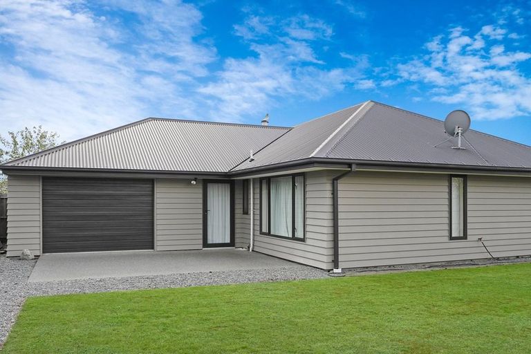 Photo of property in 64 Rhoboro Road, Twizel, 7901
