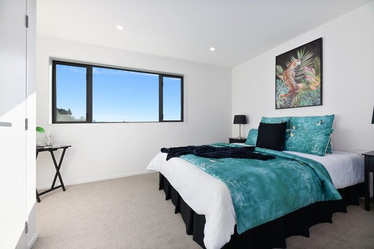 Photo of property in 3/50 Newington Road, Henderson, Auckland, 0612