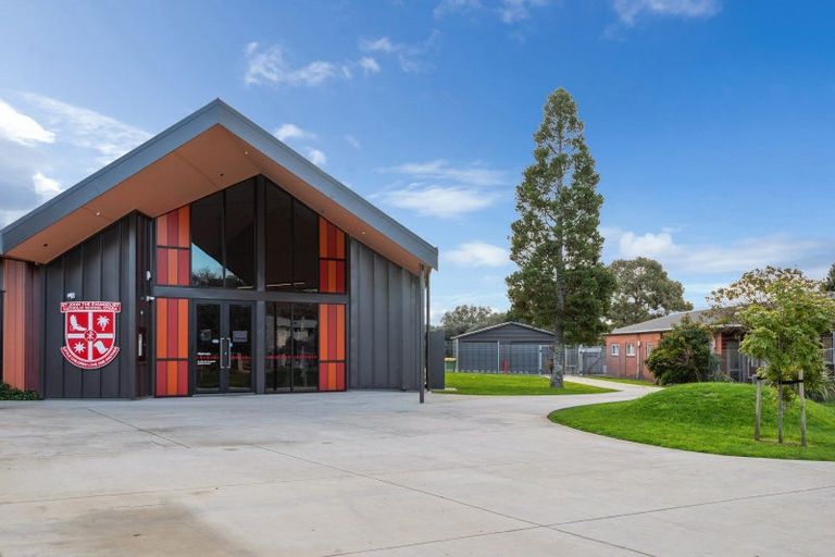 Photo of property in 9 Lappington Road, Otara, Auckland, 2023