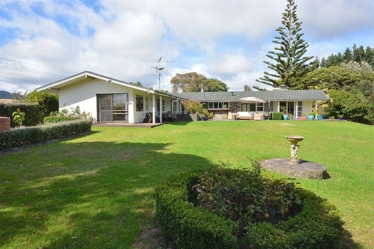 Photo of property in 211 Ngarara Road, Waikanae, 5391