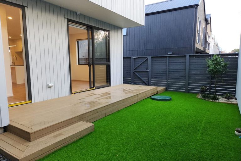 Photo of property in 5 Yellow Pear Lane, Karaka, 2578