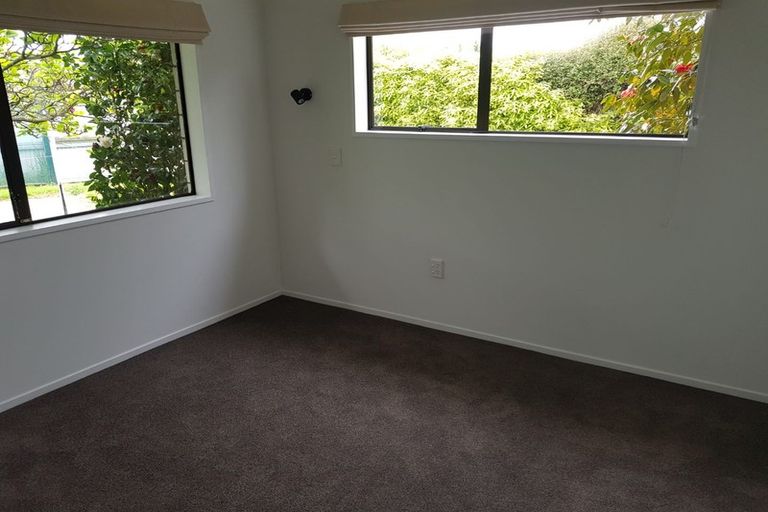 Photo of property in 90 Gladstone Road, Woodend, 7610