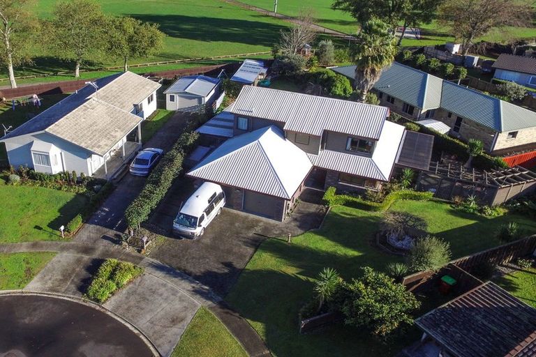 Photo of property in 15 Halyard Close, Flagstaff, Hamilton, 3210