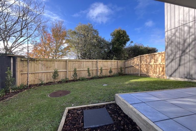 Photo of property in 69 Paetai Lane, Te Atatu Peninsula, Auckland, 0610