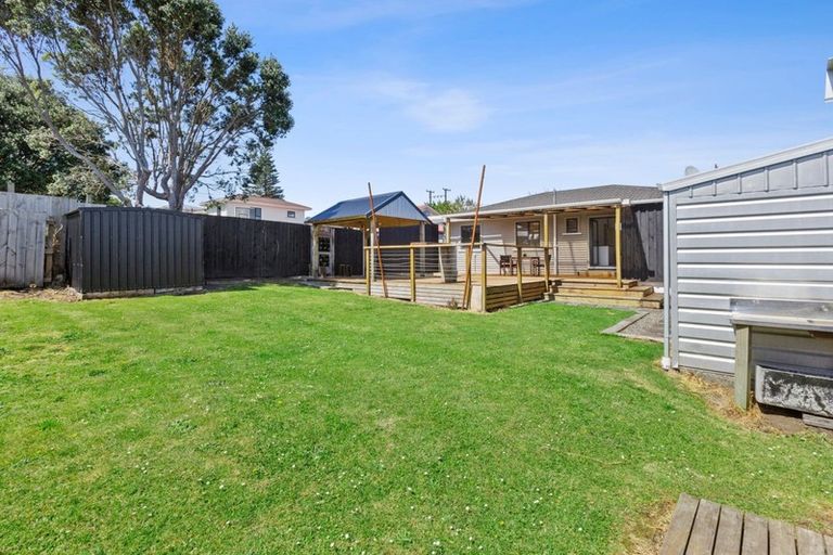 Photo of property in 163 Ngamotu Road, Spotswood, New Plymouth, 4310