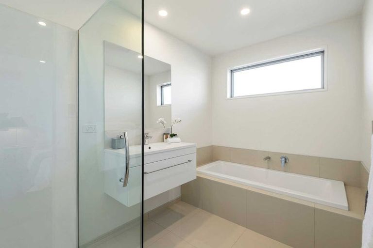Photo of property in 14 Maka Lane, Halswell, Christchurch, 8025