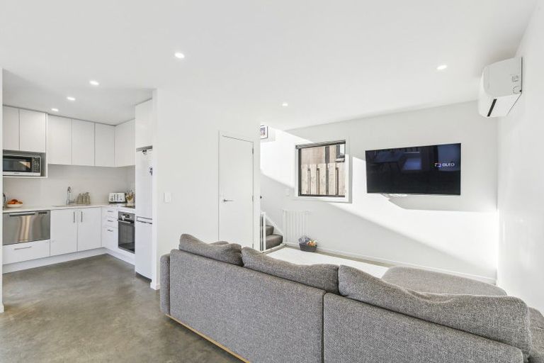 Photo of property in 8 Astelia Way, Woodridge, Wellington, 6037