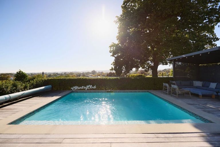 Photo of property in 51 Simla Avenue, Havelock North, 4130