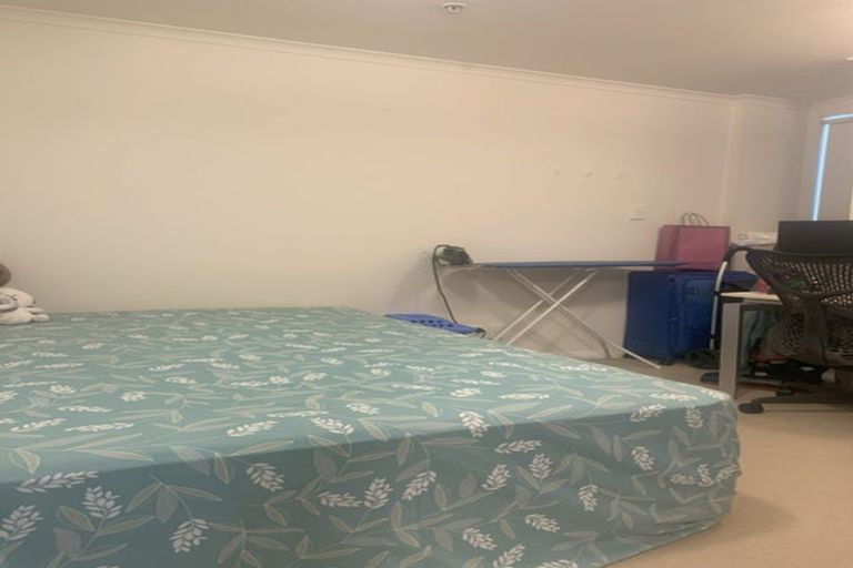 Photo of property in Monvie Apartments, 208/15 Holland Street, Te Aro, Wellington, 6011