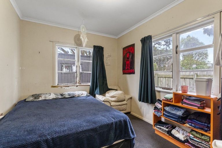 Photo of property in 25 Kirk Street, Otaki, 5512