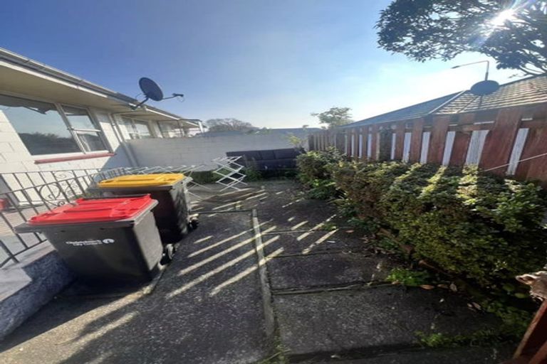 Photo of property in 2/28 Peer Street, Upper Riccarton, Christchurch, 8041