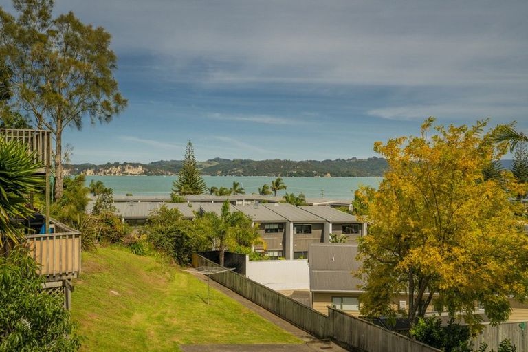 Photo of property in 15b Centennial Drive, Whitianga, 3510