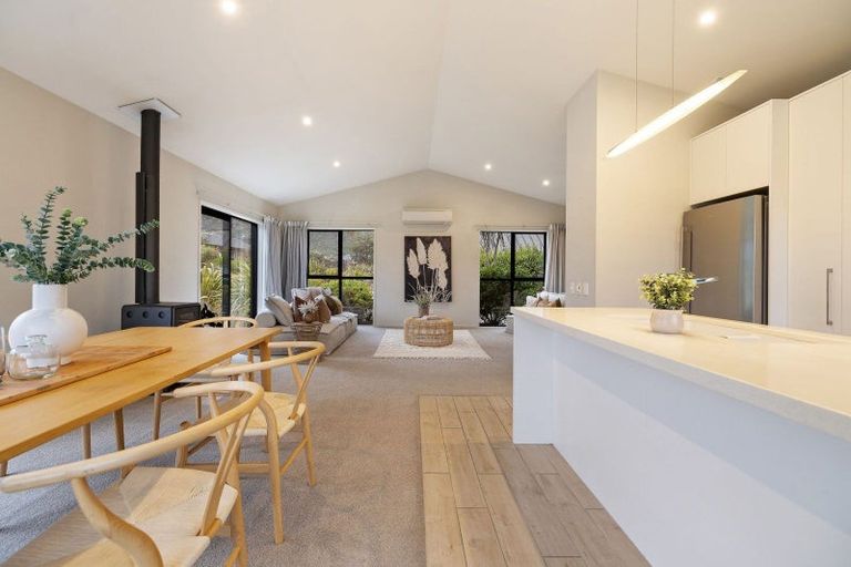 Photo of property in 22 Mckellar Drive, Jacks Point, Queenstown, 9371