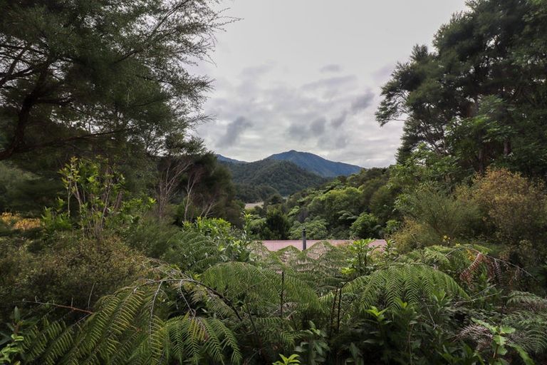 Photo of property in 11 Nikau Street, Duncan Bay, Tennyson Inlet, 7195
