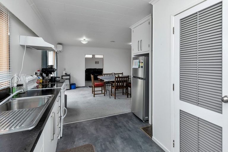 Photo of property in 8 Edge Street, Onerahi, Whangarei, 0110