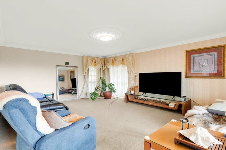 Photo of property in 9 Cobbe Place, Pomare, Rotorua, 3015