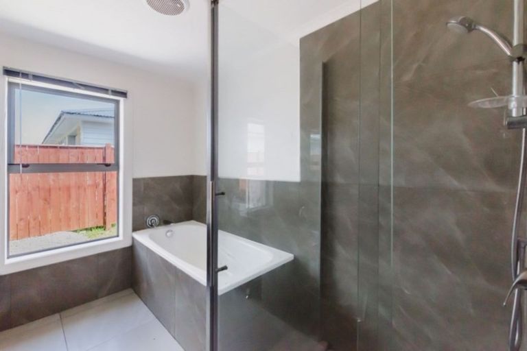 Photo of property in 91 Tiro Tiro Road, Levin, 5510