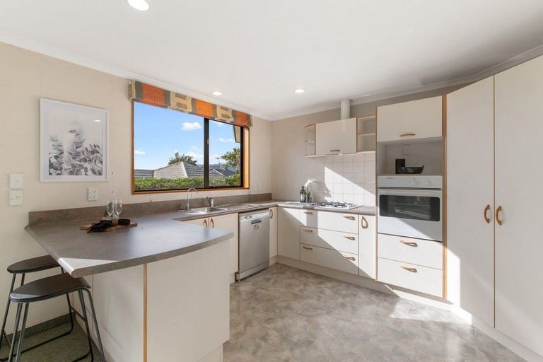 Photo of property in 148 Langdale Avenue, Paraparaumu, 5032