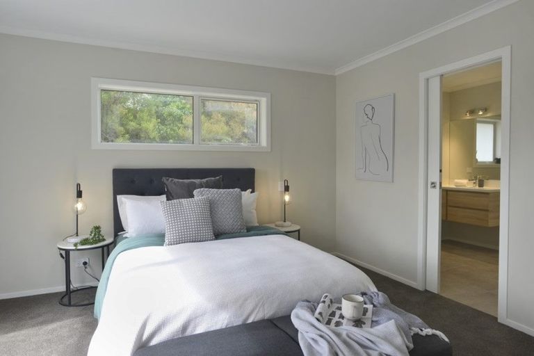 Photo of property in 60 Feist Street, Carterton, 5713
