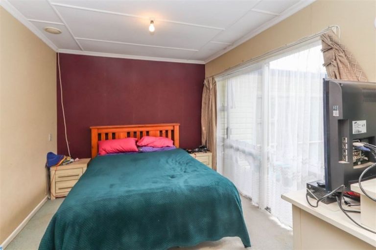 Photo of property in 14 Richmond Street, Inglewood, 4330
