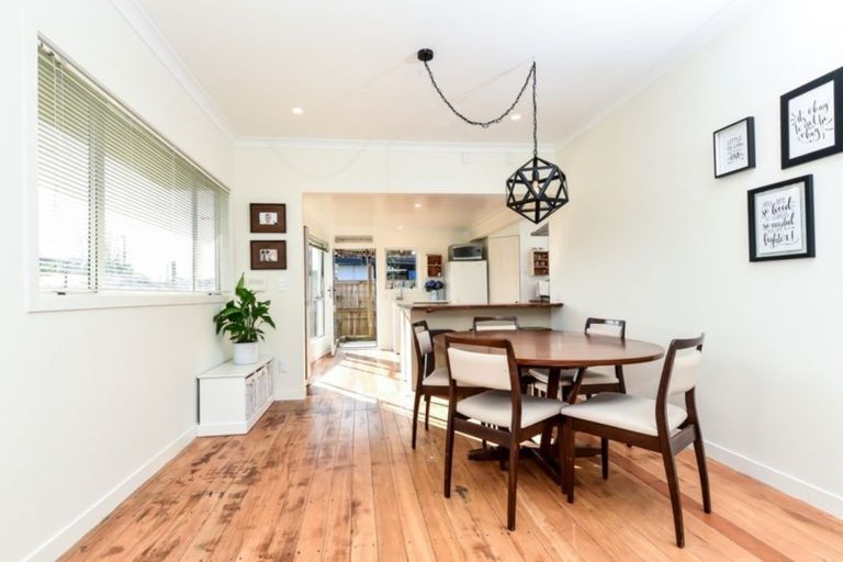 Photo of property in 16 Vercoe Road, Beerescourt, Hamilton, 3200