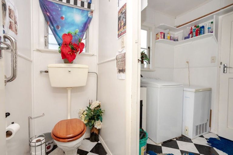 Photo of property in 43 Barraud Street, Dannevirke, 4930