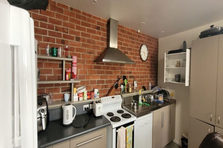 Photo of property in 11a Warrender Street, North Dunedin, Dunedin, 9016