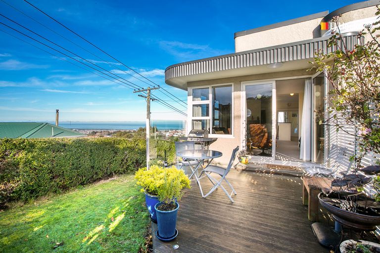 Photo of property in 21 Carnarvon Street, Belleknowes, Dunedin, 9011