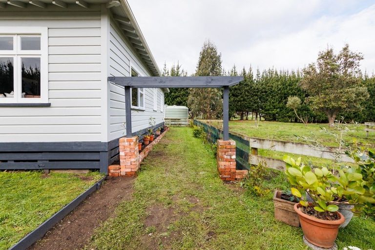 Photo of property in 266 Puke Puke Road, Himatangi, Foxton, 4891