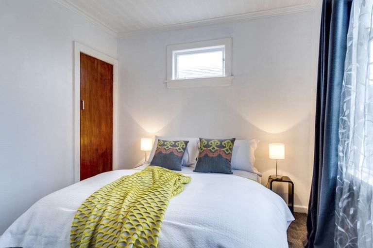 Photo of property in 11 Tripoli Street, Onekawa, Napier, 4110