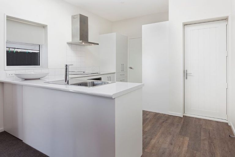 Photo of property in 2/10 George Street, Riccarton, Christchurch, 8041