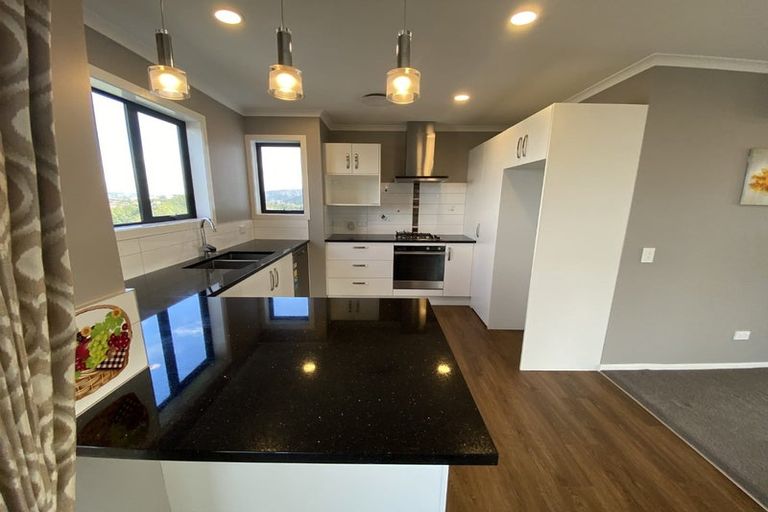 Photo of property in 85 Spenmoor Street, Newlands, Wellington, 6037