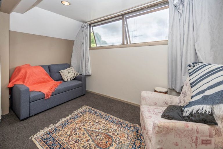 Photo of property in 18 Wordsworth Street, Leamington, Cambridge, 3432